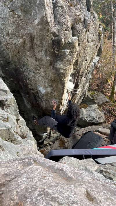 White Lion Low v10, Squamish - Beta Video from trickdice