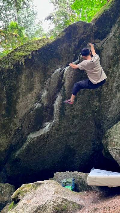 Lost World Overhang v2, Squamish - Beta Video from Joshtree