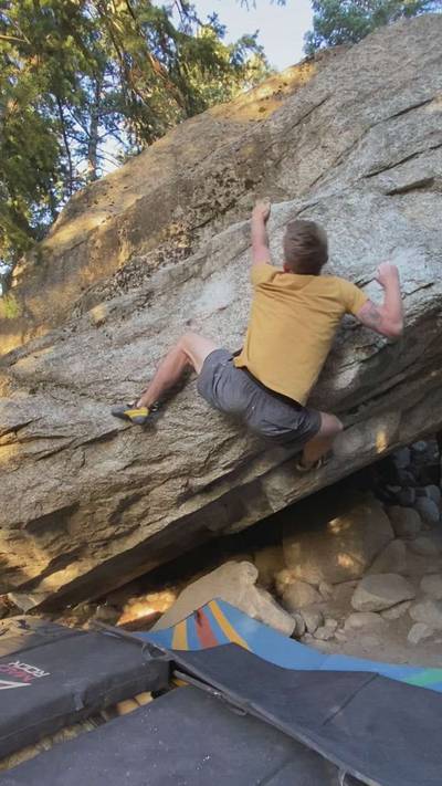 First Down v7, Little Cottonwood Canyon - Beta Video from bolts.and.holds