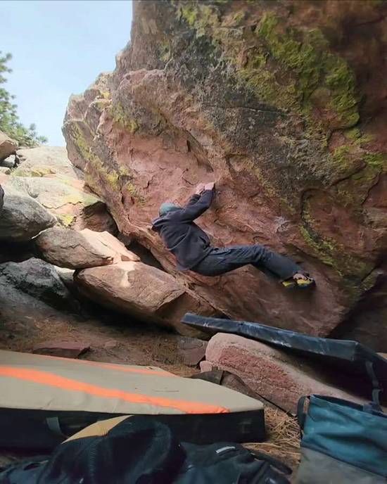 Cave Hang Direct v5, Flagstaff Mountain, CO - Beta Video from weirdbeard30
