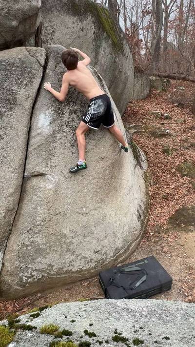 Barrel Hug v4, Boat Rock - Beta Video from Charlie_d
