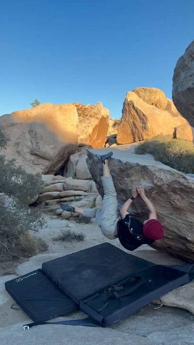 Sit Down Flake v2, Joshua Tree - Beta Video from Ruirui