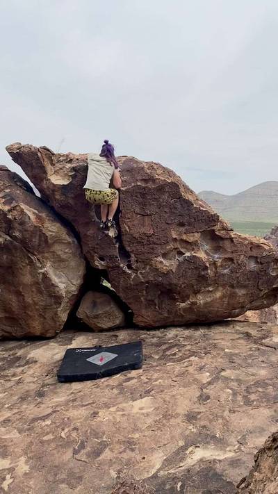 Man of Leisure v0, Hueco Tanks - Beta Video from StinkyCheeseMan