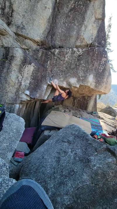 Muddy Waters v10, Squamish - Beta Video from katiempat