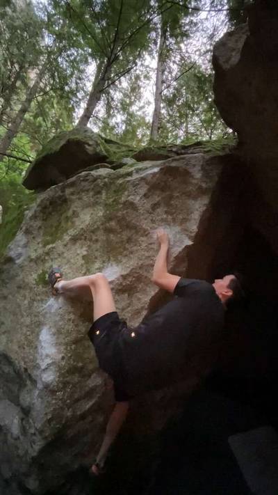 Aid Stars v4, Squamish - Beta Video from mattfischerclimbs
