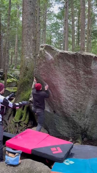 Titanic Lunge v4, Squamish - Beta Video from geoffarrowsmith