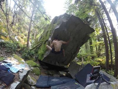 World's Best V7 v7, Gold Bar - Beta Video from ZeNaRo