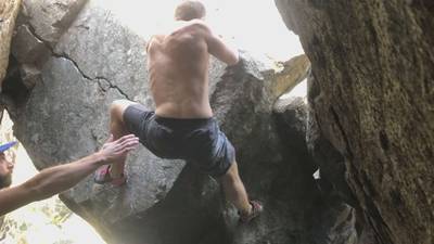 The Sail v9, Leavenworth - Beta Video from austinclimbing