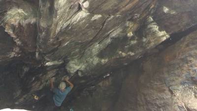 Schist Cave Right v5, Leavenworth - Beta Video from Spencer26.2