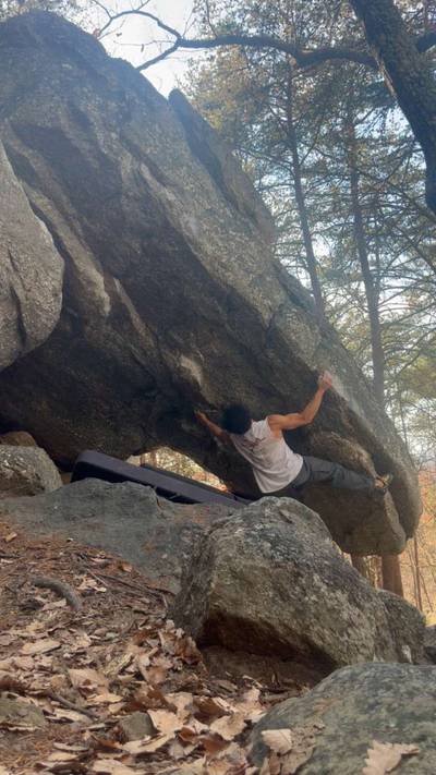 Dick Cheney v8, Dixon School Road - Beta Video from climbsbynikaleb