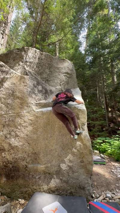 Porkopolis v4, Stevens Pass - Beta Video from tiffboulderland