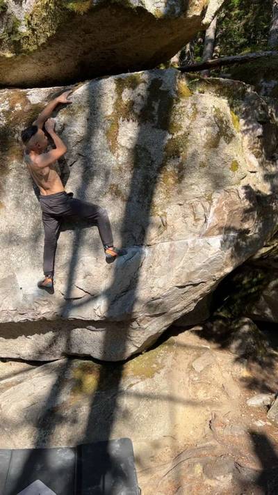 Pocket Problem v4, Squamish - Beta Video from weschung