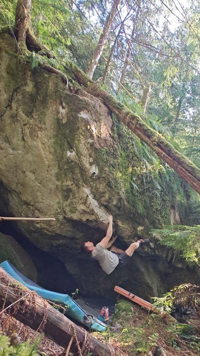 Palm Reader v7, Squamish - Beta Video from greatoutdoors