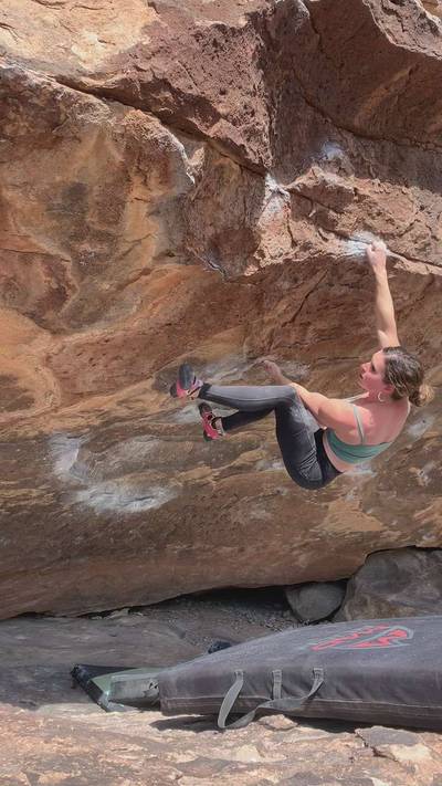 Daily Dick Dose v7, Hueco Tanks - Beta Video from Tara