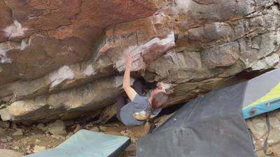 Chainsaw v4, Horseshoe Canyon Ranch - Beta Video from kaseyclimbe