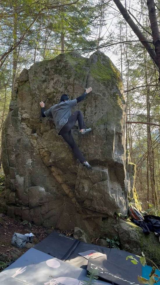 Moonlight Mile v2, Gold Bar - Beta Video from climb_ryan