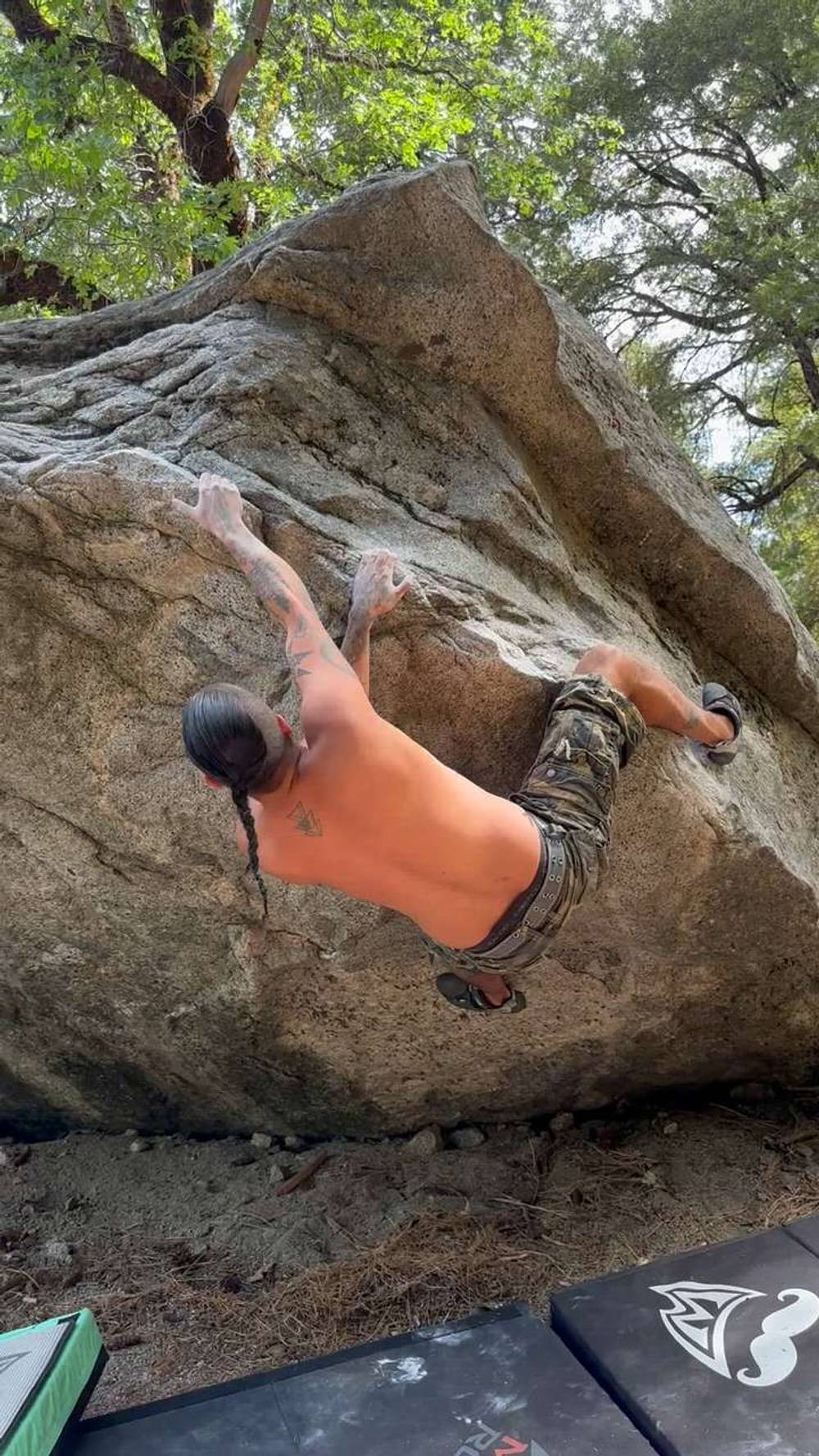 Sloth Arete v3, Yosemite Valley - Beta Video from The_Master_Beta