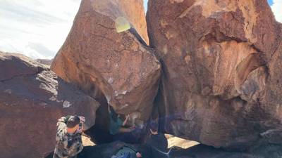 Funk's Arete v8, Hueco Tanks - Beta Video from vdev
