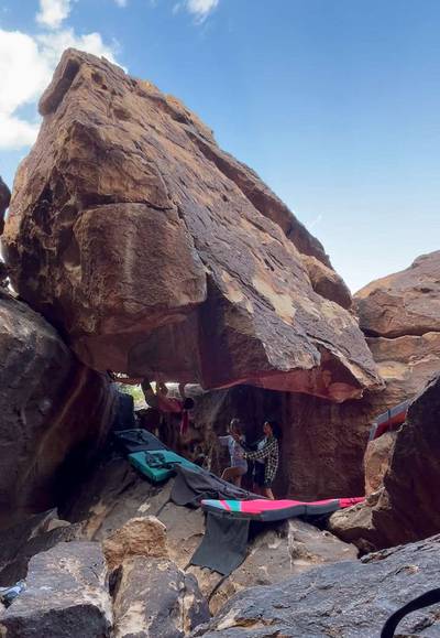 Girls of Juarez v4, Hueco Tanks - Beta Video from JoanieMars
