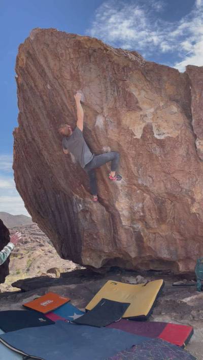 Babyface v7, Hueco Tanks - Beta Video from awclimbe86