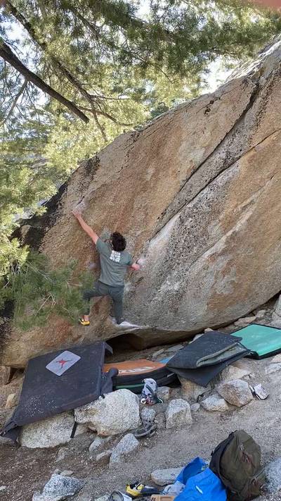Left Left Gold Crack v7, Tramway - Beta Video from aviv