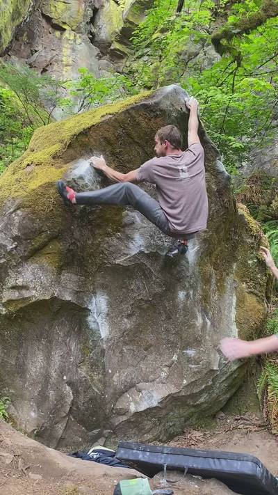 Triangle Face v7, Carver - Beta Video from JordanLovesHummies