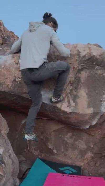 Butterfly Kiss v3, Red Rock - Beta Video from ipavlov