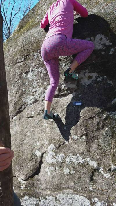 Bad Boulder Slab v0, Boat Rock - Beta Video from oregon_stacy