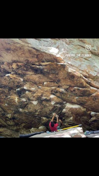 45 Traverse v7, Pep Boys - Beta Video from MarioTheClimber