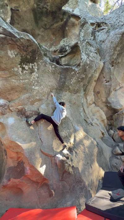 Waimea Wall v1, Castle Rock State Park - Beta Video from SweatySender
