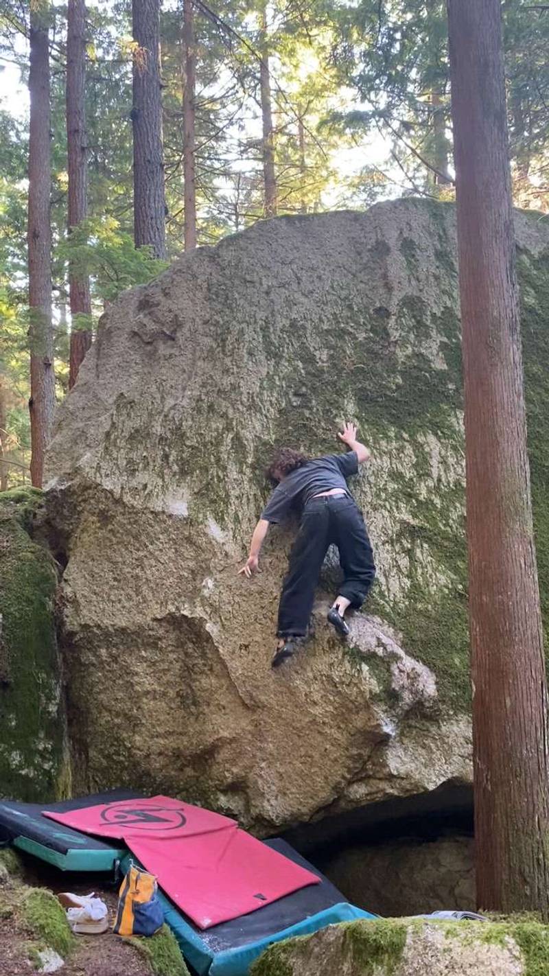 The Backside v4, Squamish - Beta Video from jenhutten