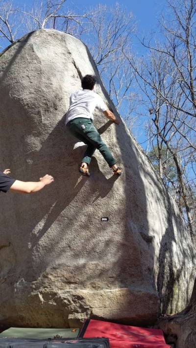 Yellow Wall Arete v4, Boat Rock - Beta Video from Andres.Santana