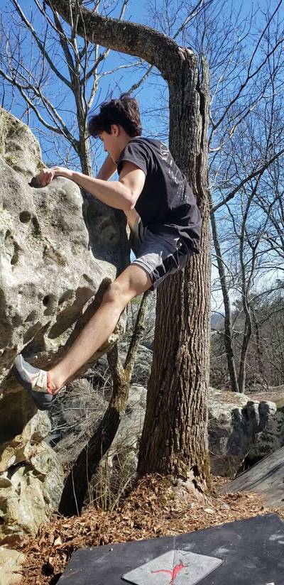 Coco Pebble v2, Hospital Boulders - Beta Video from Mjclimber