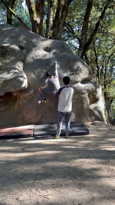 Mr. Magoo (aka Magoo Face) v1, Castle Rock State Park - Beta Video from RichardClimbing