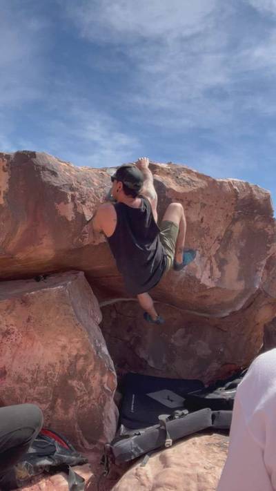 Butterfly Kiss v3, Red Rock - Beta Video from Captaineeeehhh