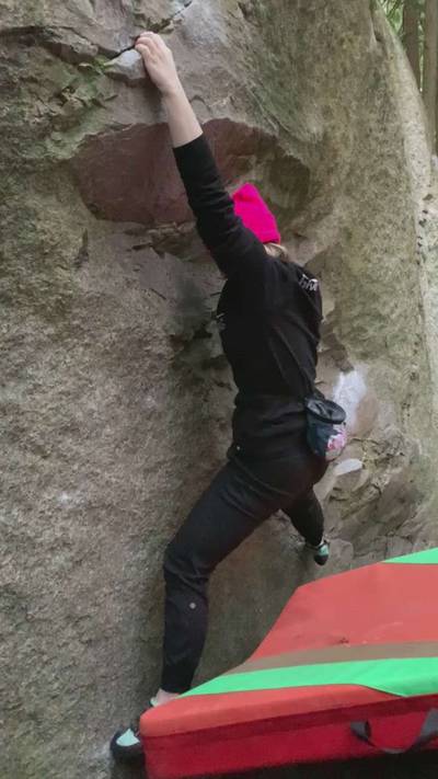 Dyke Surfer v0, Squamish - Beta Video from sarahhh