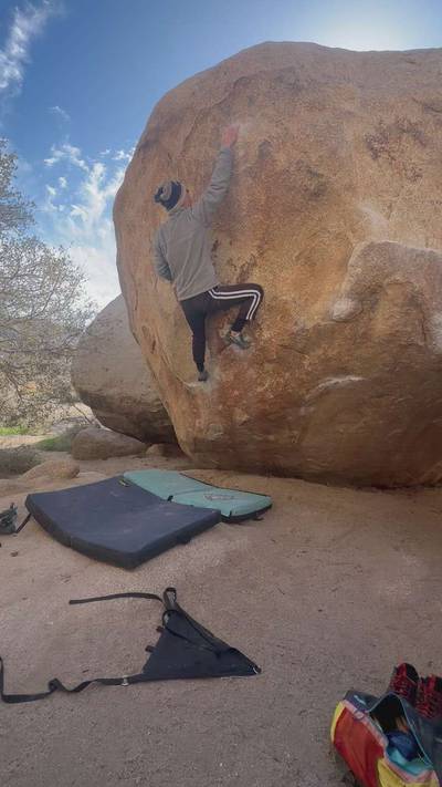 False Blockhead Sit v5, Joshua Tree - Beta Video from j.k0000