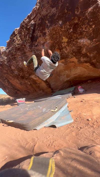 Shoulder Popper v7, Moe's Valley - Beta Video from addddittt