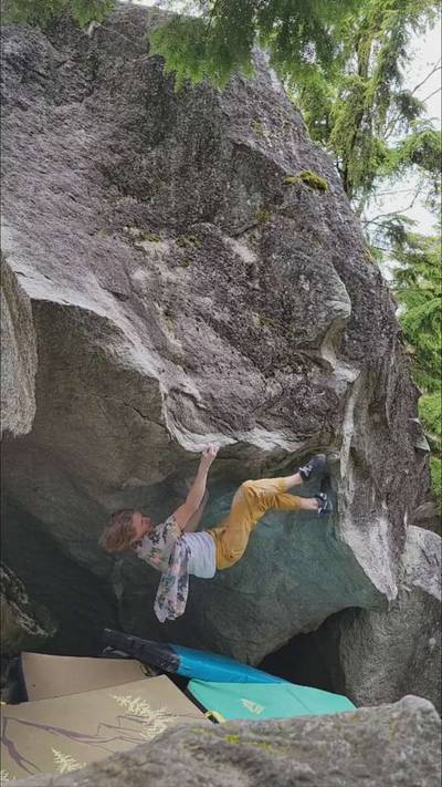 Tatonka v9, Squamish - Beta Video from DannyA