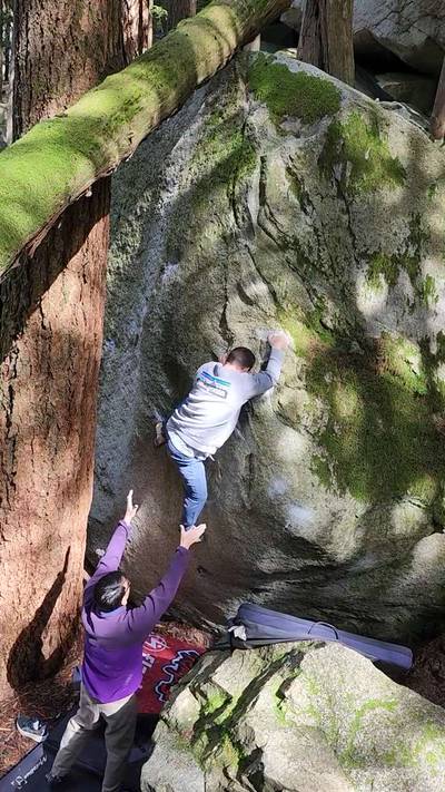 Magnificent Rhythm v9, Squamish - Beta Video from CarsonClimbs