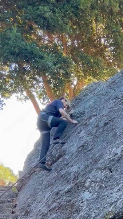 Yes Hands Slab Left TR 5.5, Berkeley - Beta Video from oakbri