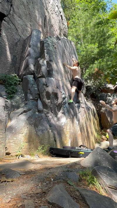 The Little Flatiron v4, Devil's Lake - Beta Video from kalbiscuit
