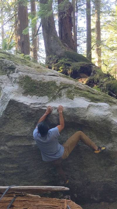 Backwards in an Easy Chair v4, Squamish - Beta Video from KingDyno