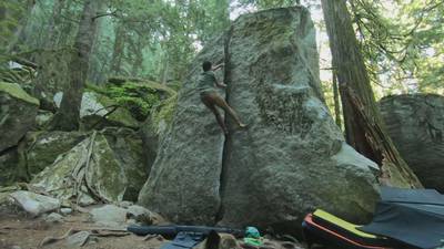 Detached Flake v1, Squamish - Beta Video from KingDyno