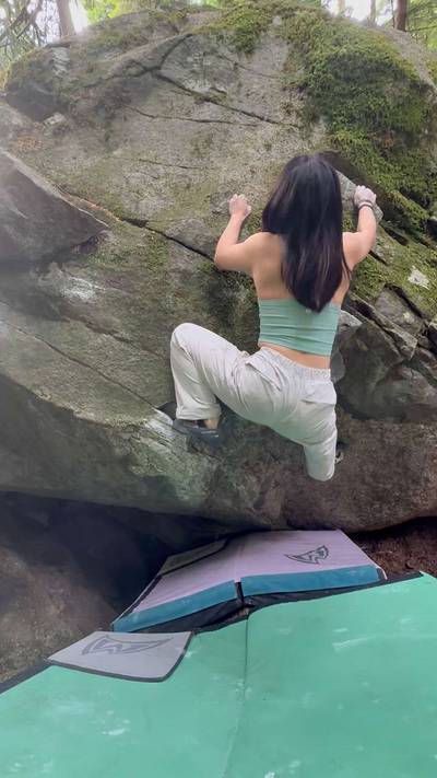Feature Creature v2, Squamish - Beta Video from littlebox.climbs