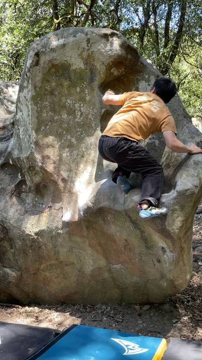 Chapman Traverse v4, Castle Rock State Park - Beta Video from little_fox