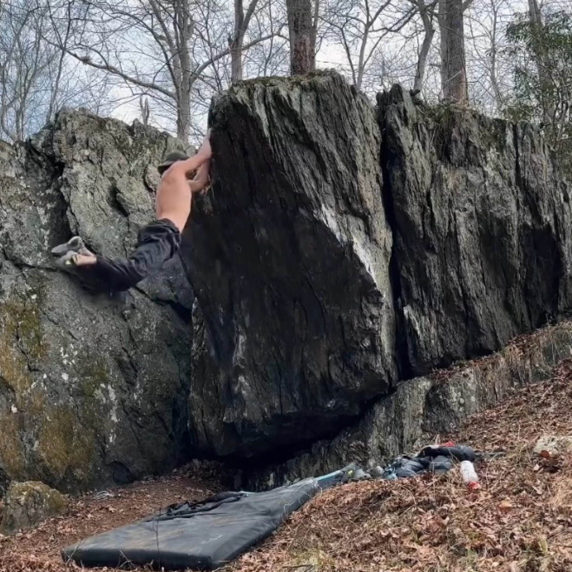Climbing Beta video of climbers on Greybird v6 in Gunpowder Falls with undefined beta videos in KAYA, the climber's app - where climbers can log and track their ascents, progress, and connect with their local gym and outdoor climbing community.