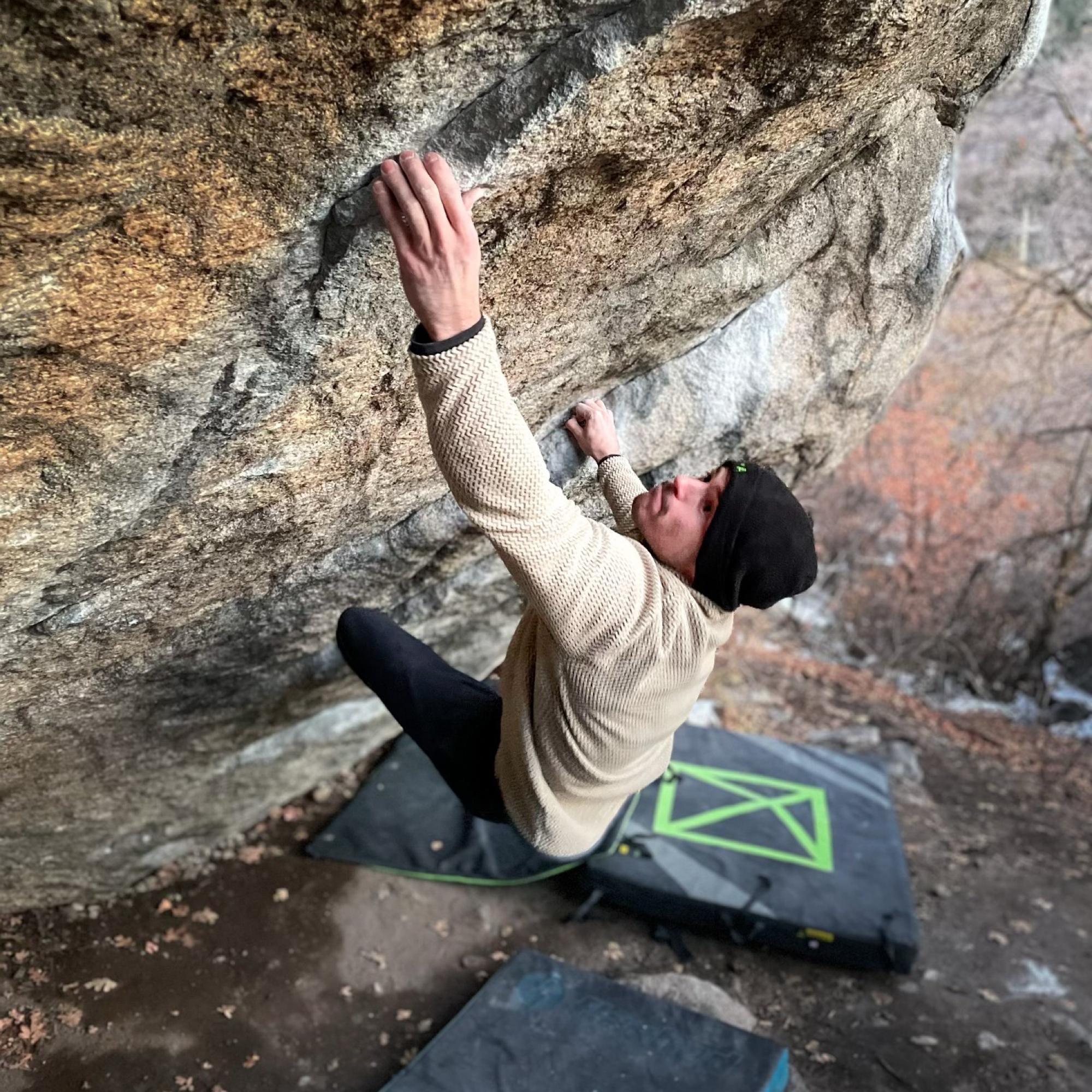 Climbing Beta video of climbers on Bully v11 in Little Cottonwood Canyon with undefined beta videos in KAYA, the climber's app - where climbers can log and track their ascents, progress, and connect with their local gym and outdoor climbing community.