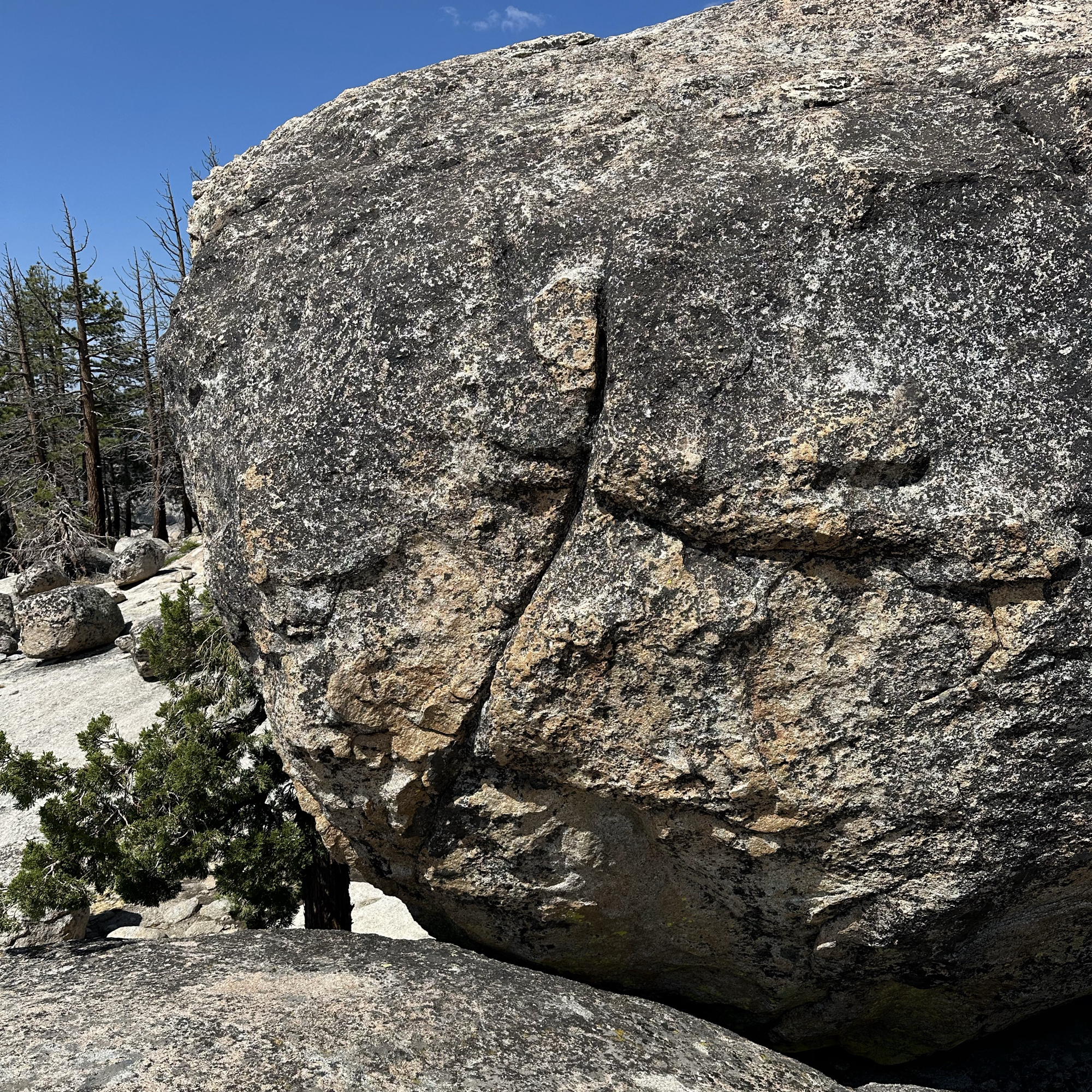 Climbing Beta video of climbers on Sweet Tooth v4 in Lake Tahoe with undefined beta videos in KAYA, the climber's app - where climbers can log and track their ascents, progress, and connect with their local gym and outdoor climbing community.