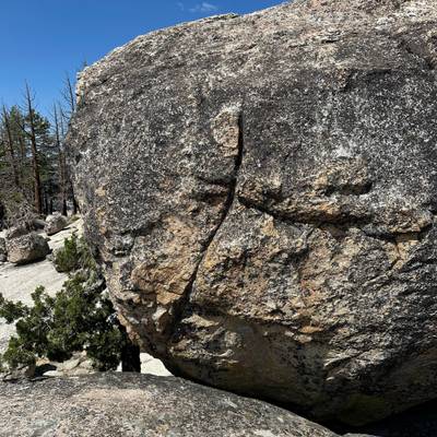 Sweet Tooth v4, Lake Tahoe - Beta Video from zaraclimbs